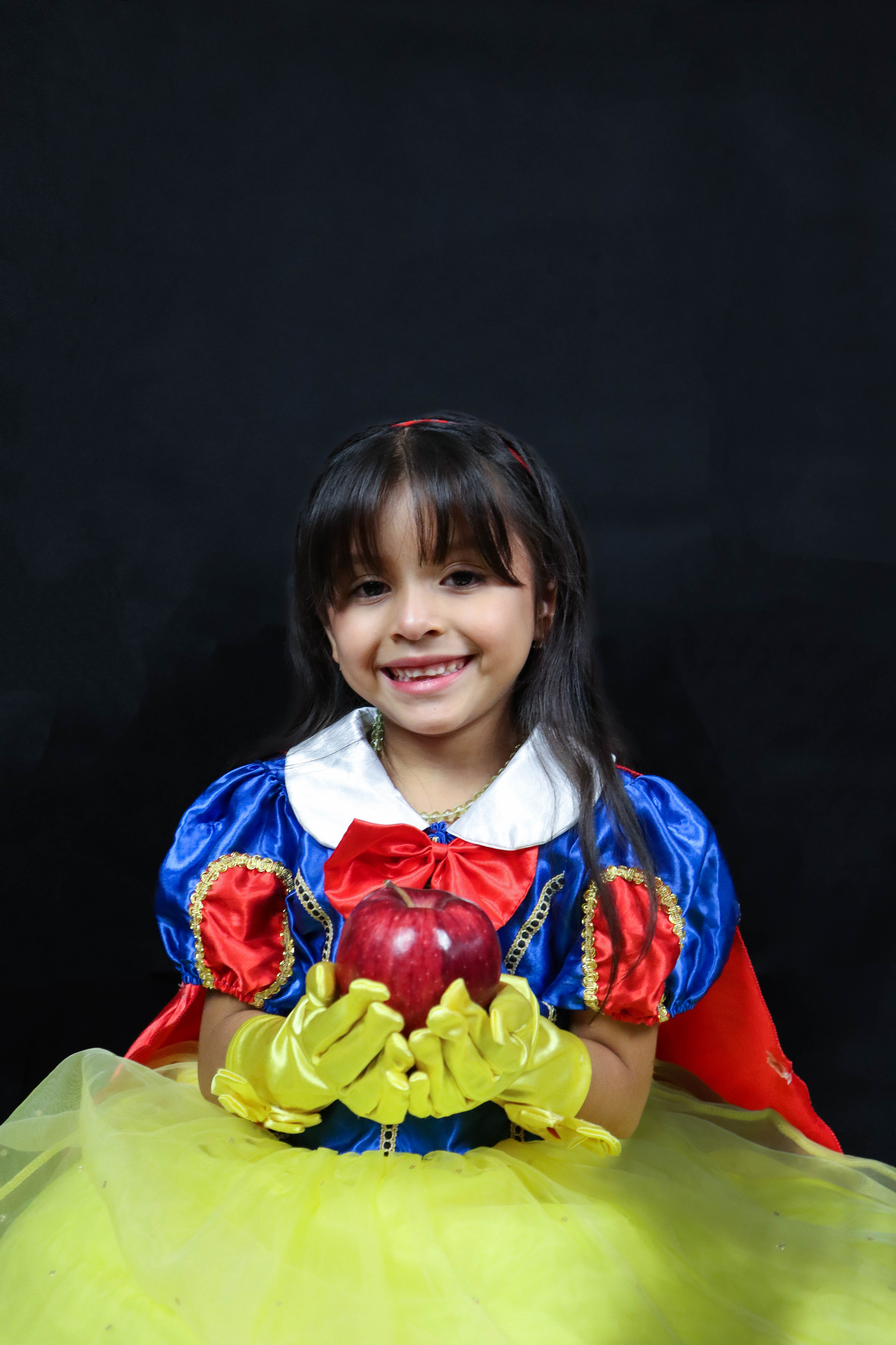 Luciana Blanca Nieves 5